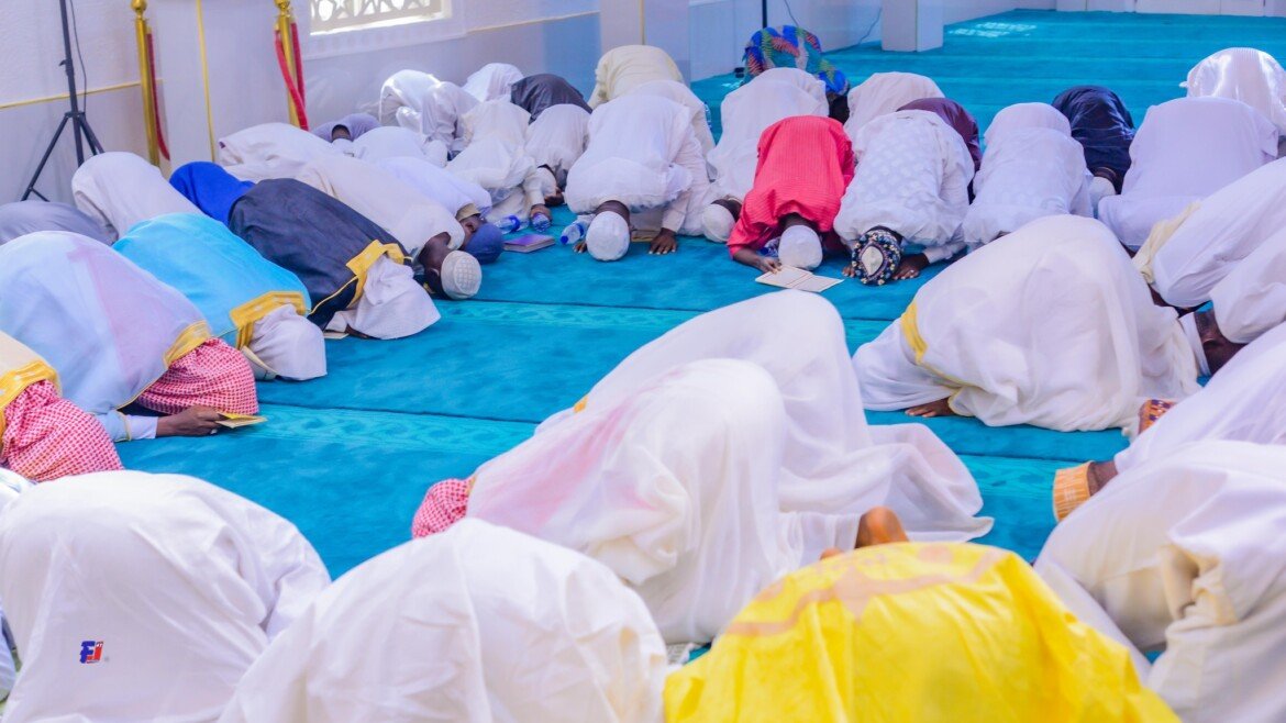 Ayyun Qayyum Prayer Session – Muhammad Rosulullah Islamic Centre